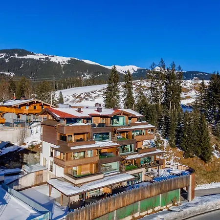 Daire Kitzbueheler Alpenlodge A2 Und A3 *